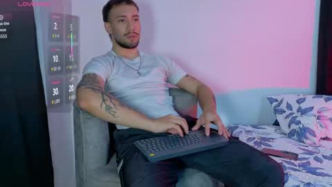 angel_kyrozz online show from 05-10-26, 08:14