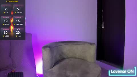 angel_kyrozz online show from 06-20-26, 07:16