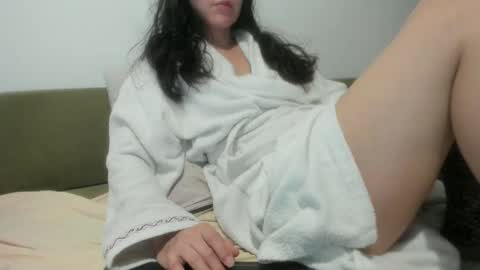 angel_lee__ online show from 05-06-26, 12:43