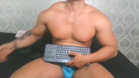 Angel Lein online show from 09-27-25, 08:36