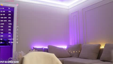 Luisa online show from 05-06-26, 03:57