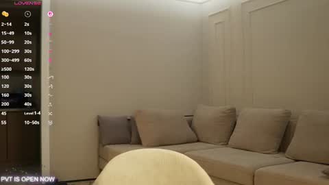 Luisa online show from 06-13-26, 02:04