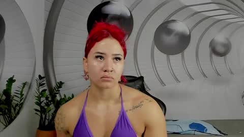 Snapshot of angel_martins chatting on 12-24-24, 05:55 Angel online show from 12-24-24, 05:55