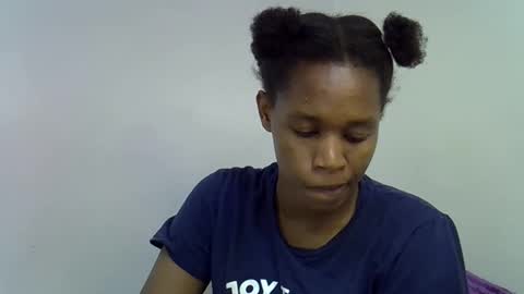 Snapshot of angel_mia5 chatting on 11-10-25, 05:56 angel_mia5 online show from 11-10-25, 05:56