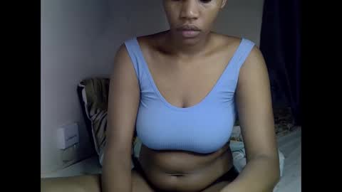 Snapshot of angel_mia5 chatting on 05-01-26, 10:20 angel_mia5 online show from 05-01-26, 10:20