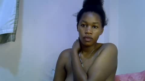 Snapshot of angel_mia5 chatting on 07-20-26, 12:58 angel_mia5 online show from 07-20-26, 12:58
