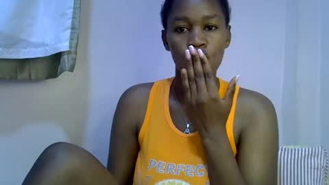 Snapshot of angel_mia5 chatting on 07-22-26, 02:36 angel_mia5 online show from 07-22-26, 02:36