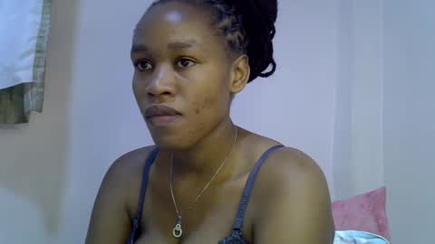 Snapshot of angel_mia5 chatting on 07-28-26, 02:13 angel_mia5 online show from 07-28-26, 02:13