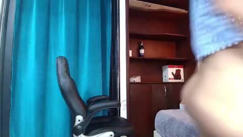Snapshot of angel_perverted1 chatting on 02-11-25, 11:32 Nicolle online show from 02-11-25, 11:32
