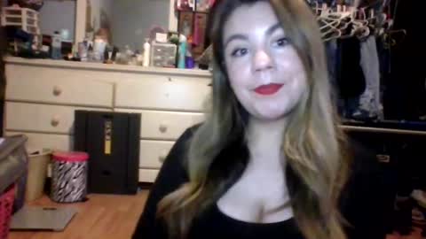 Snapshot of angel_raexx chatting on 11-09-25, 09:02 Angel online show from 11-09-25, 09:02