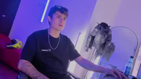 Snapshot of angel_still_ chatting on 07-03-26, 03:35 Angel Still online show from 07-03-26, 03:35