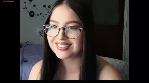 Snapshot of angel_sweet_v chatting on 03-17-26, 05:11 Sweet Angel online show from 03-17-26, 05:11