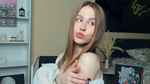 SofiaSofi online show from 05-13-26, 07:28