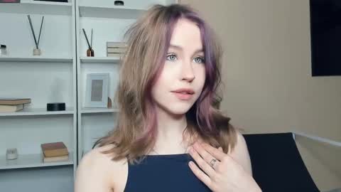 SofiaSofi online show from 05-28-26, 07:49