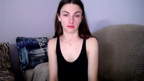 Zoe online show from 11-08-25, 12:05