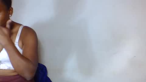 angela980454 online show from 09-20-25, 07:15
