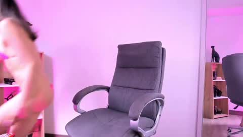 Angela Bonetti online show from 10-09-25, 08:18