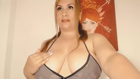 Snapshot of angela_doll01 chatting on 02-28-25, 05:48 angela online show from 02-28-25, 05:48
