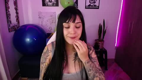 Angela online show from 04-30-26, 12:50