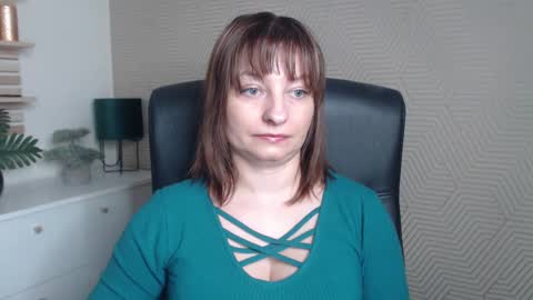 Angela online show from 01-07-26, 08:28