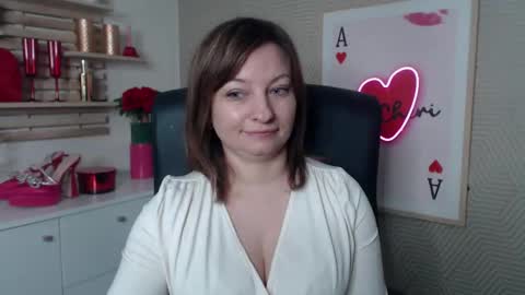 Angela online show from 02-11-26, 07:02