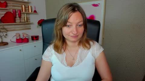 Angela online show from 06-09-26, 06:03