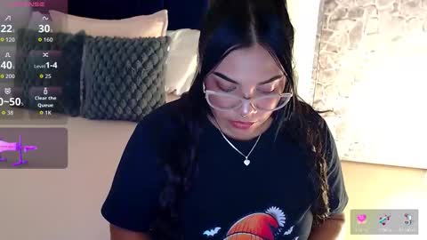 Angela online show from 10-17-25, 01:09