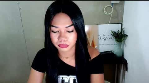angela_star888 online show from 05-11-26, 09:23