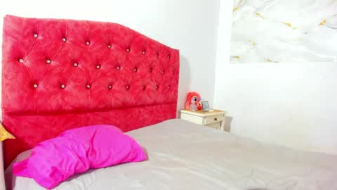 Snapshot of angela_wish chatting on 04-08-26, 03:12 angela_wish online show from 04-08-26, 03:12