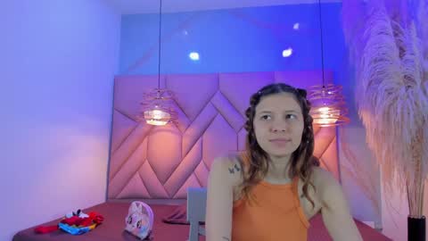ANGELA online show from 02-05-25, 12:06