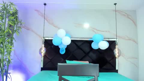 Snapshot of angelaa_cute chatting on 09-25-25, 12:20 ANGELA online show from 09-25-25, 12:20