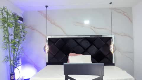 ANGELA online show from 11-08-25, 03:12