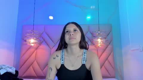 ANGELA online show from 06-25-26, 11:59