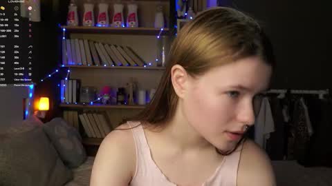 Snapshot of angelabalay chatting on 02-16-26, 11:17 Mary online show from 02-16-26, 11:17