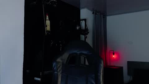 Angela help me reach 100 thumbs up online show from 12-17-25, 08:15