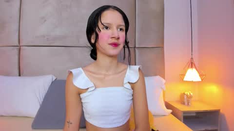 angelag_ online show from 11-11-25, 08:31