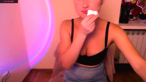 Alice online show from 09-30-25, 10:20