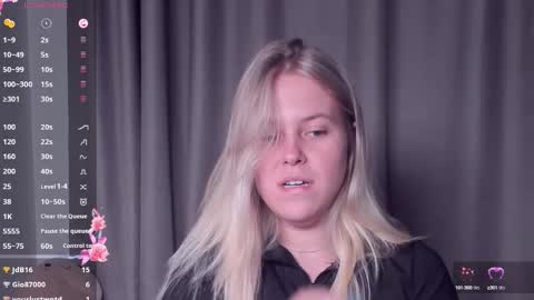 Snapshot of angelanty chatting on 10-04-25, 03:21 Darsi Anty online show from 10-04-25, 03:21