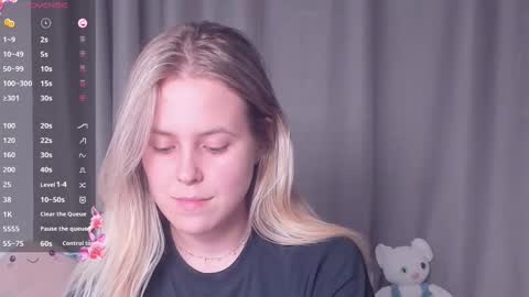 Snapshot of angelanty chatting on 10-06-25, 02:58 Darsi Anty online show from 10-06-25, 02:58