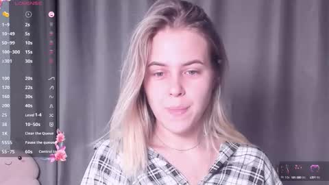 Snapshot of angelanty chatting on 10-16-25, 03:24 Darsi Anty online show from 10-16-25, 03:24