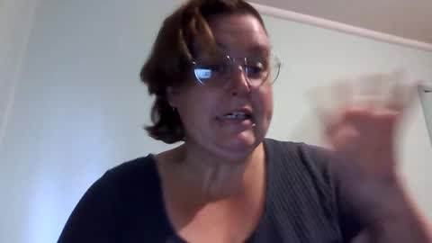 Angel online show from 02-02-26, 07:51