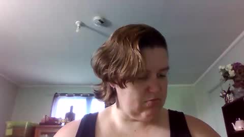 Angel online show from 02-11-26, 12:37