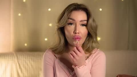 Snapshot of angelbengs chatting on 02-09-25, 10:53 Hi my name is Anny HOT PVT IS OPEN MY FAV PATTER IS 57 online show from 02-09-25, 10:53
