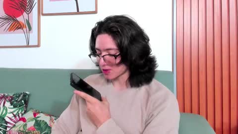 Snapshot of angelbennet_ chatting on 12-30-24, 03:14 Angel Bennet online show from 12-30-24, 03:14