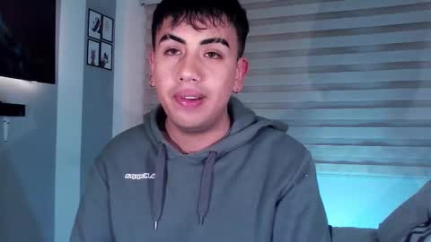 angelboy_01 online show from 09-23-25, 05:10