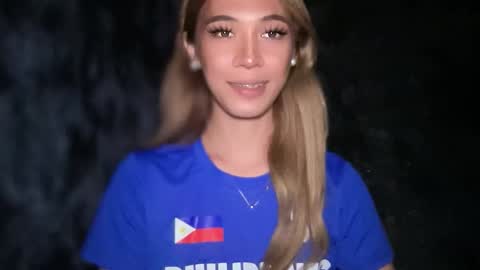 Angel online show from 11-28-25, 05:04