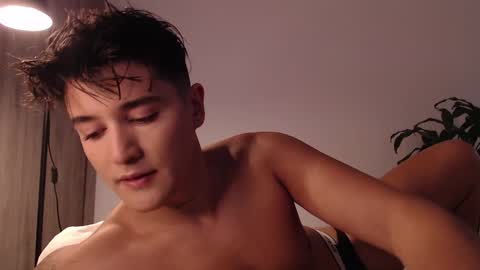 Snapshot of angelcossio chatting on 01-28-25, 12:32 Angel online show from 01-28-25, 12:32