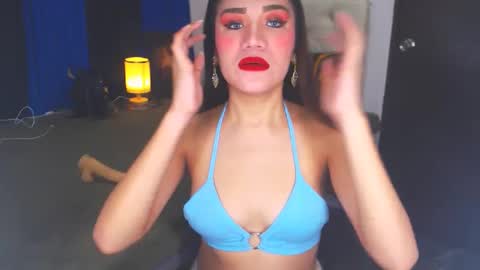 Snapshot of angelcumfallen chatting on 01-10-25, 12:36 Angel online show from 01-10-25, 12:36