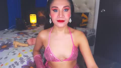 Snapshot of angelcumfallen chatting on 02-02-25, 04:59 Angel online show from 02-02-25, 04:59