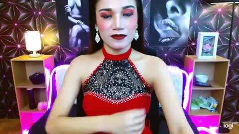 Snapshot of angelcumfallen chatting on 03-07-25, 06:54 Angel online show from 03-07-25, 06:54